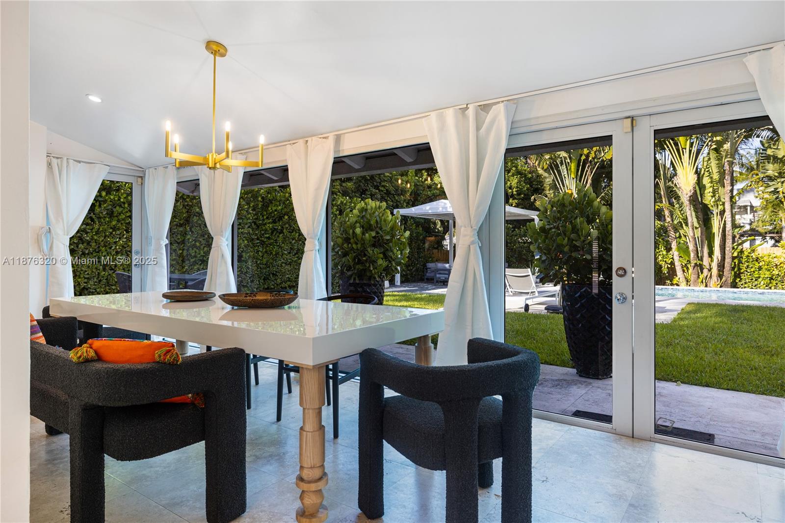 AMD PL GRIFFING BISCAYNE - Residential