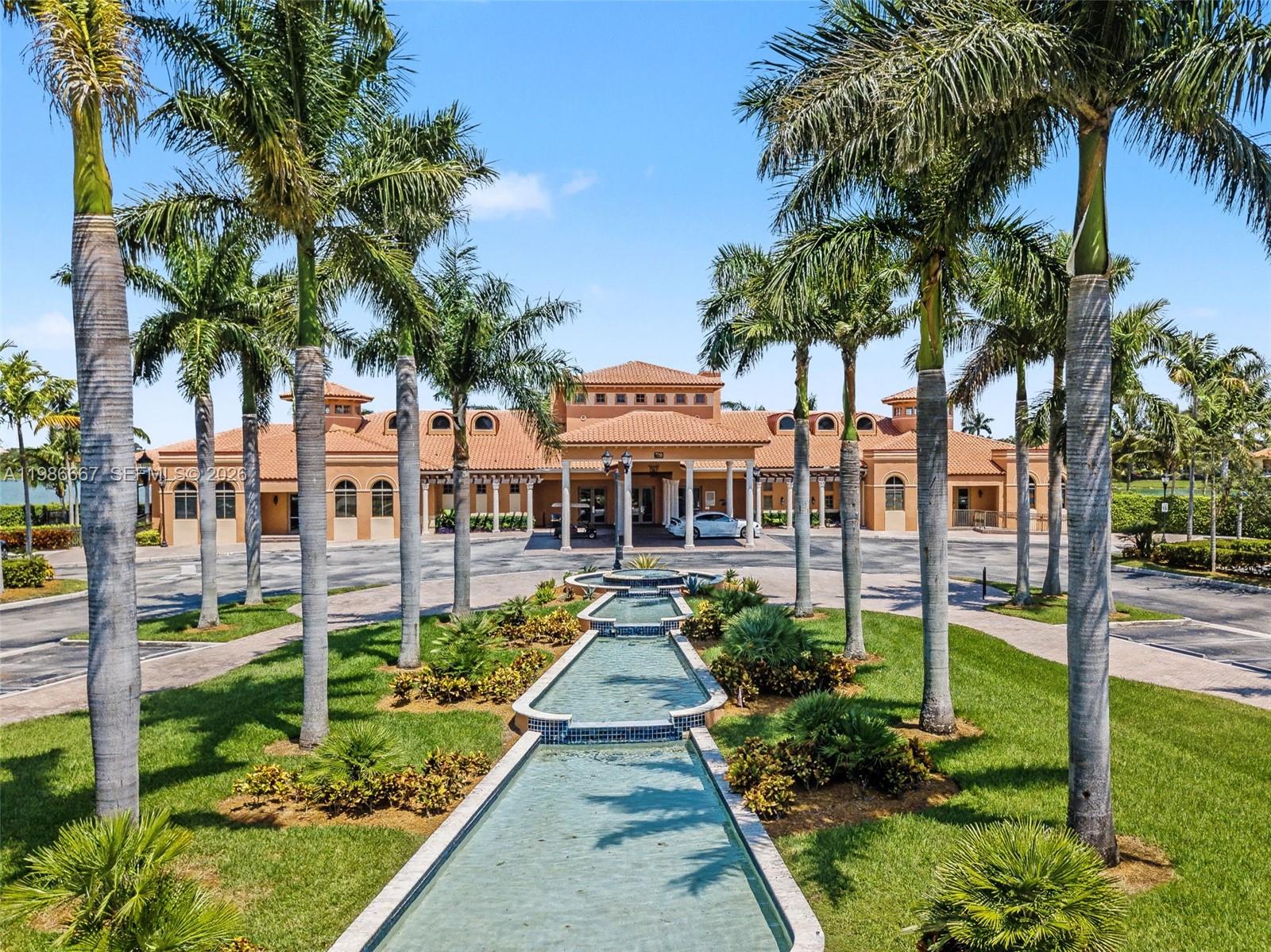 CUTLER CAY - Residential