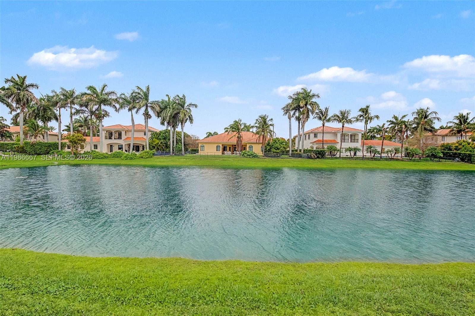 CUTLER CAY - Residential