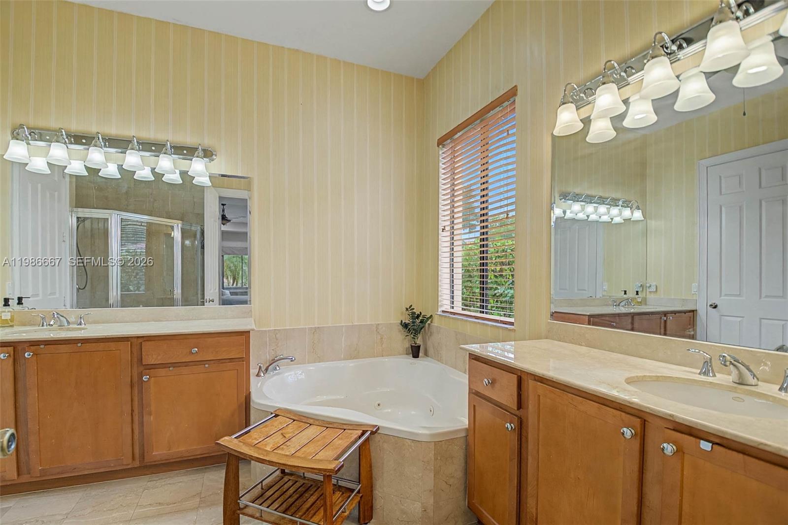 CUTLER CAY - Residential