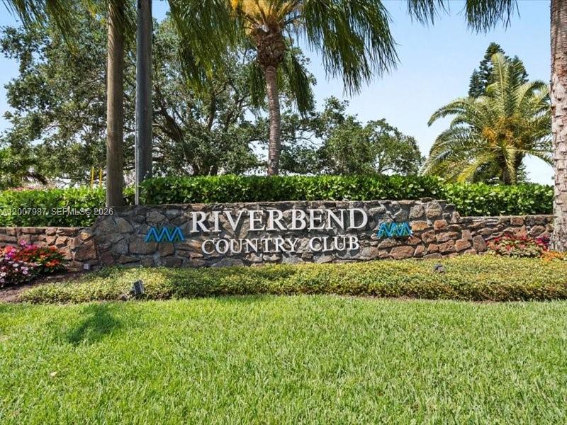 RIVERBEND CONDO - Residential
