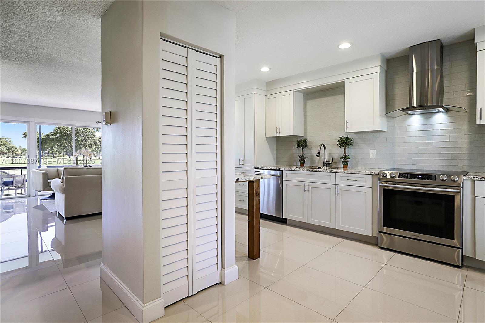 RIVERBEND CONDO - Residential