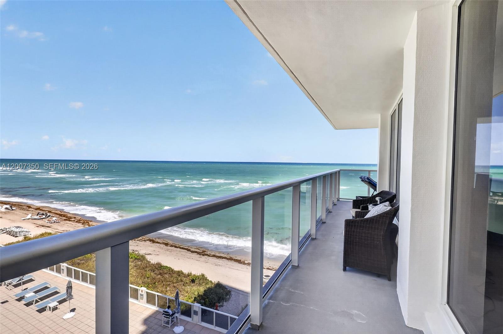 AQUARIUS CONDO - Residential