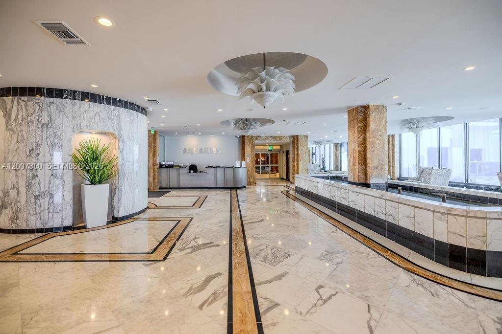 AQUARIUS CONDO - Residential