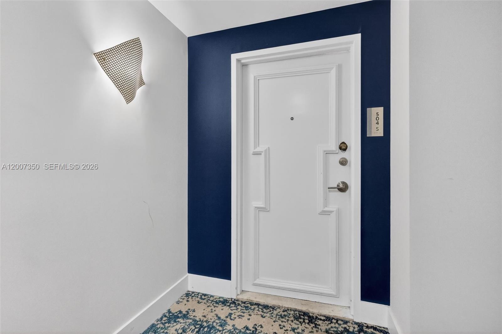 AQUARIUS CONDO - Residential