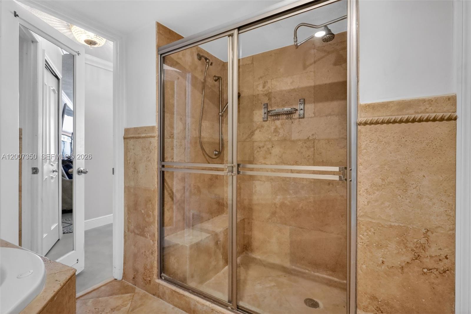 AQUARIUS CONDO - Residential