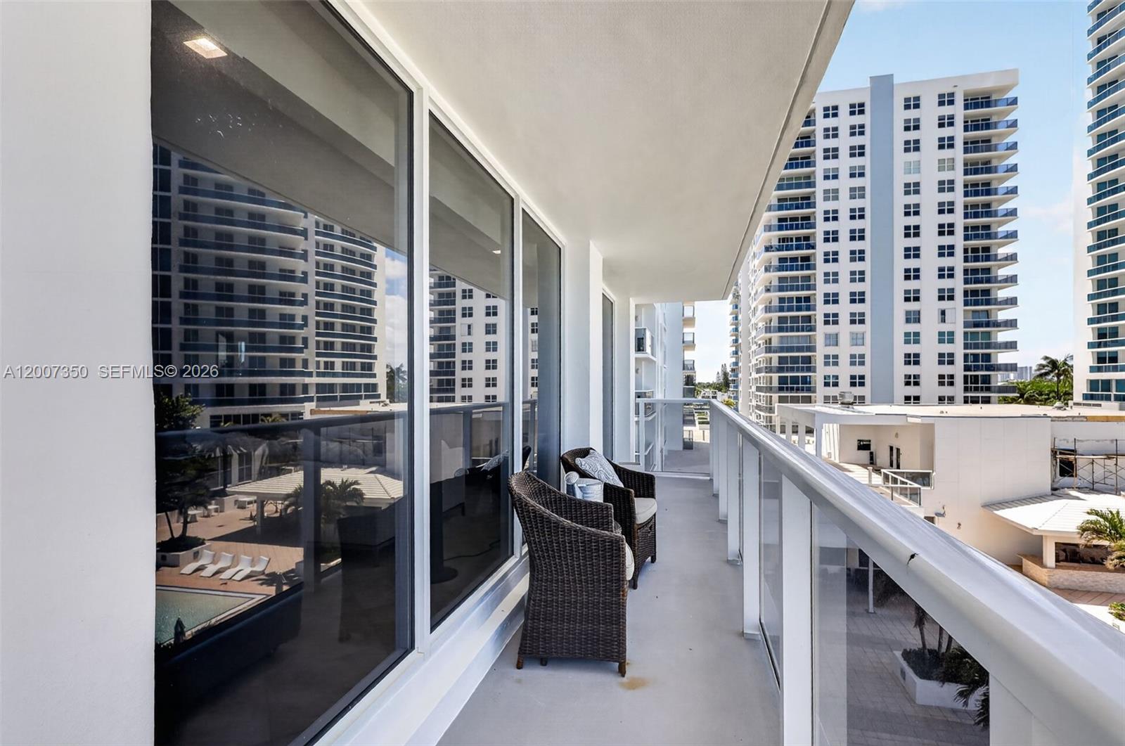 AQUARIUS CONDO - Residential