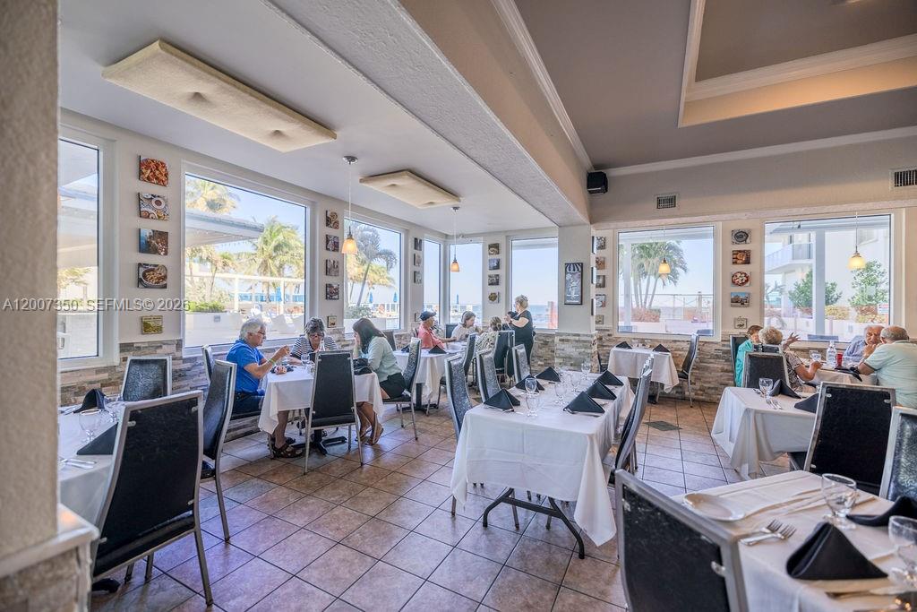 AQUARIUS CONDO - Residential