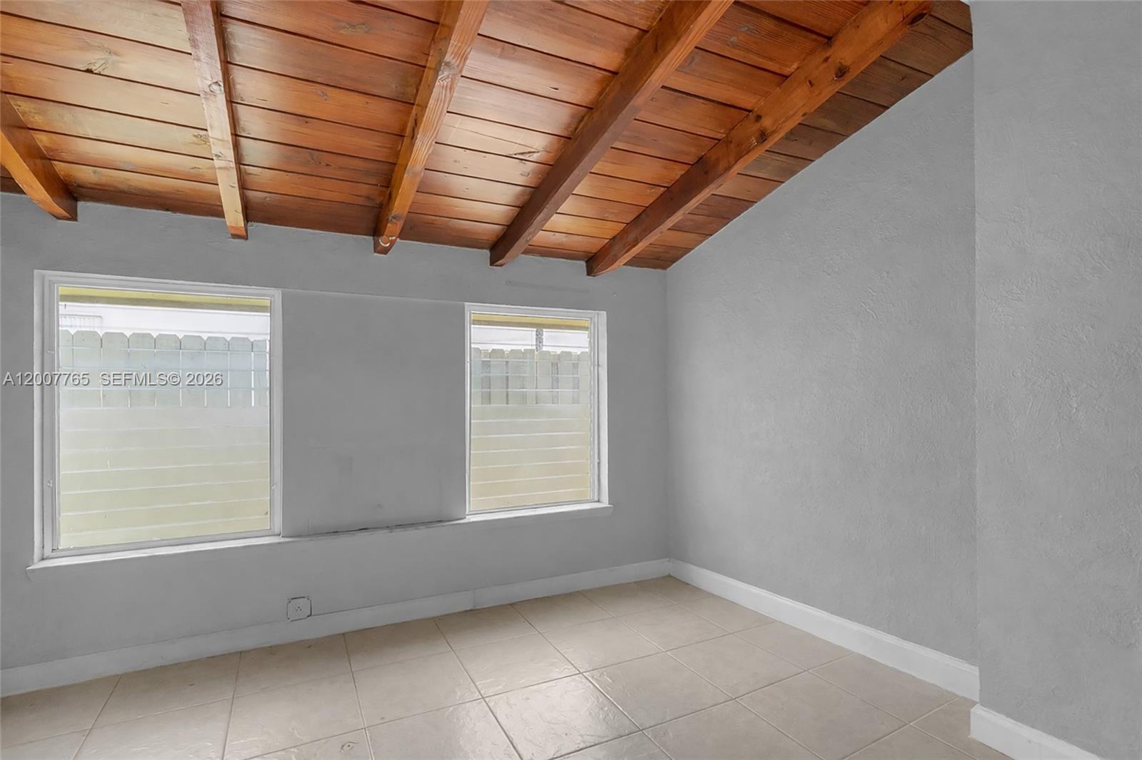 BREEZY MANOR AMENDED - Residential