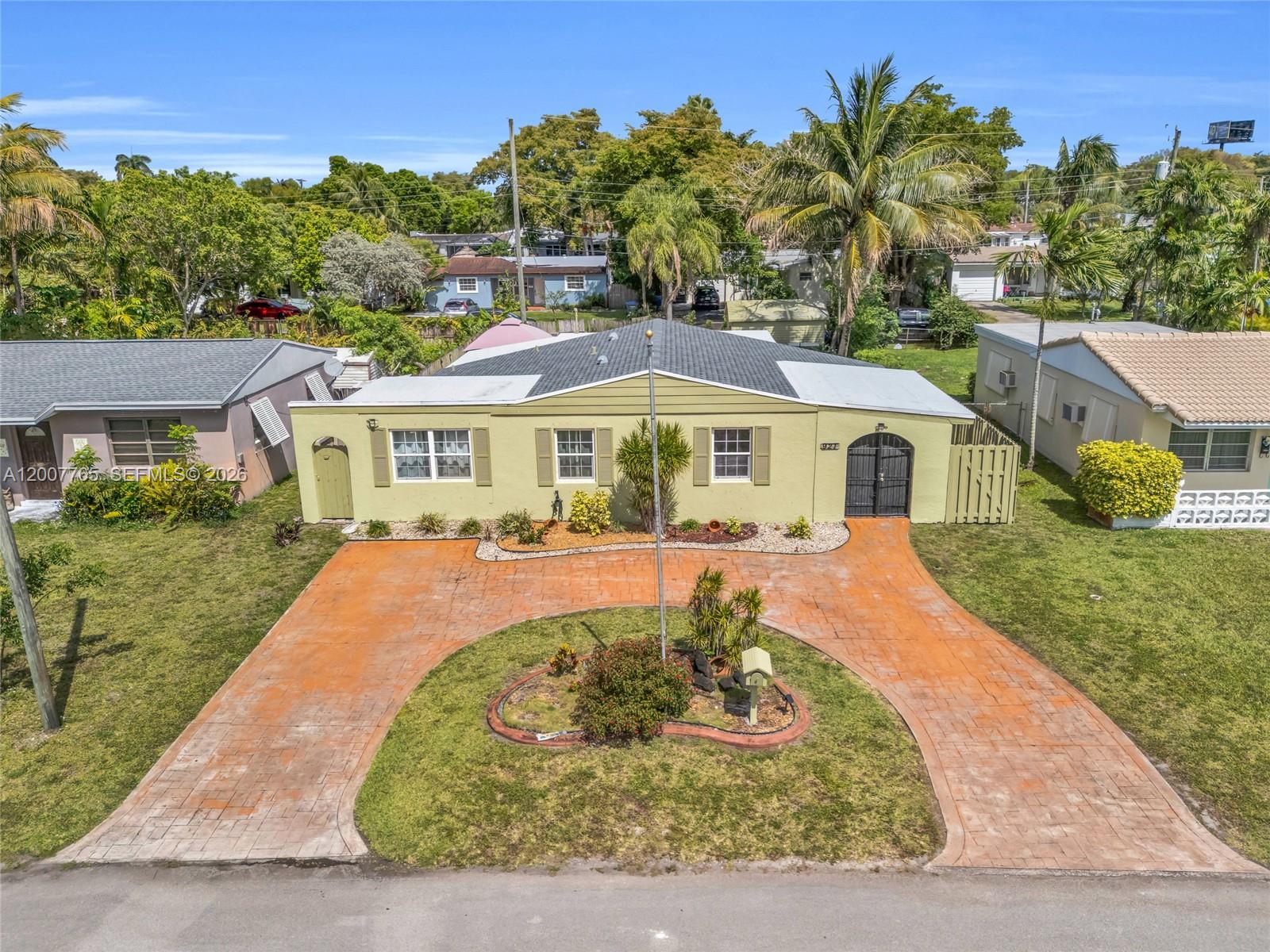 BREEZY MANOR AMENDED - Residential