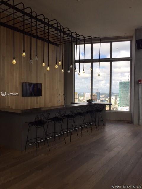 CENTRO CONDO - Residential Lease