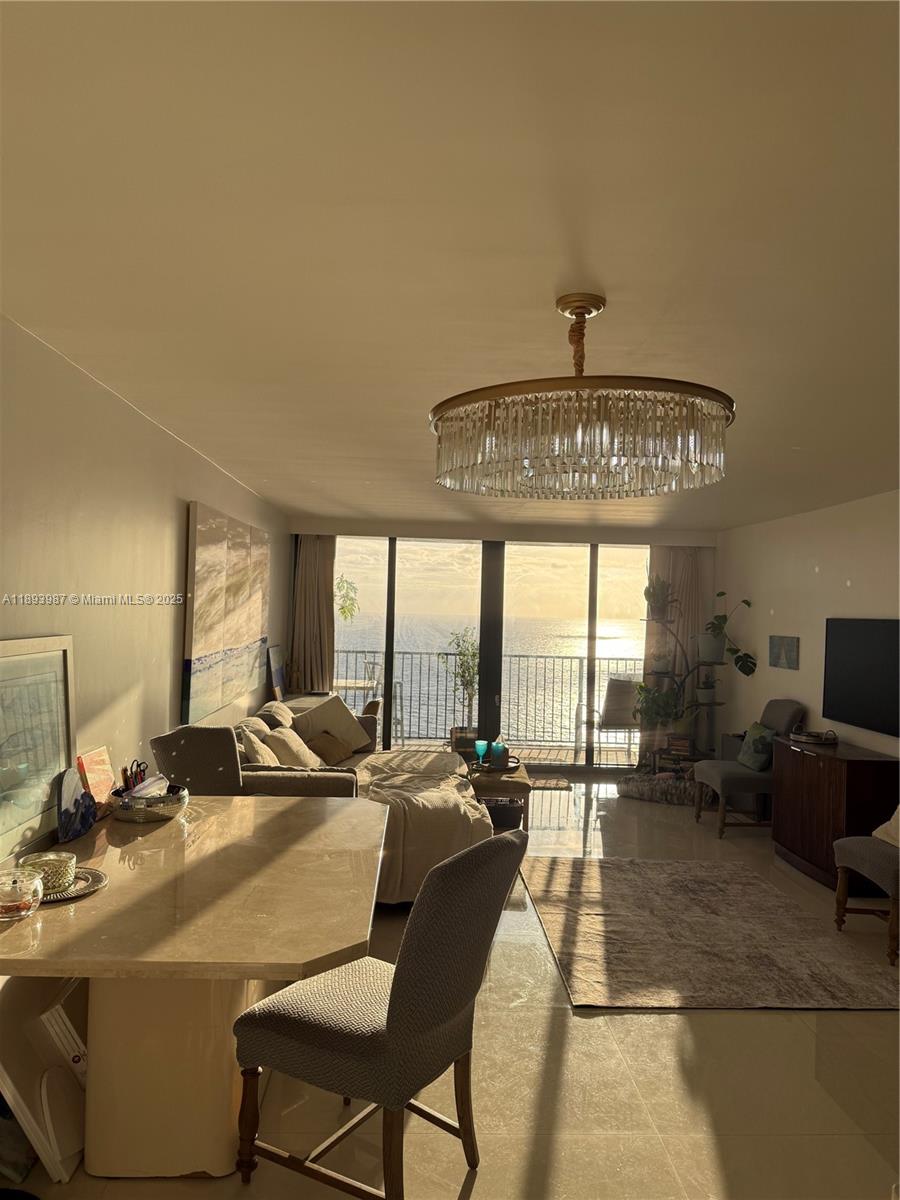 QUADOMAIN TOWER I AND IV - Residential Lease