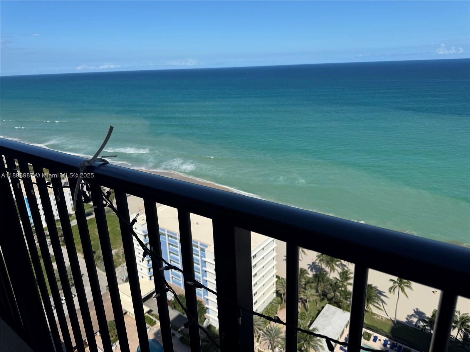 QUADOMAIN TOWER I AND IV - Residential Lease