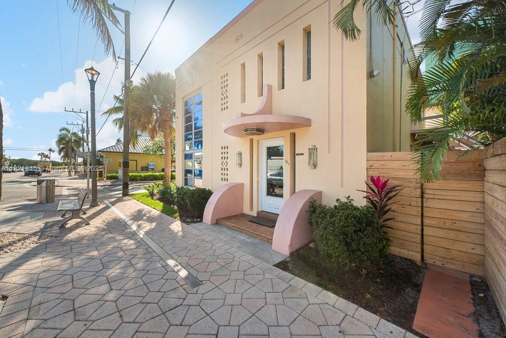 The Lucerne is a 5-unit Art Deco property featuring 4 studio apartments and a detached 2BD/2BA single-family home, offering privacy and flexibility for personal use or premium STR. Located just minutes from Palm Beach beaches, golf courses, downtown Lake Ave shops and dining, and the iconic Gulfstream Hotel, which is undergoing a $100M+ renovation expected to transform the area’s hospitality market. Zoned Downtown Commercial, this well-maintained property has zero deferred maintenance and all tenants on month-to-month leases, allowing for immediate repositioning. With strong income potential, value-add upside through interior upgrades, and versatile configurations for investors or owner-users, The Lucerne is a rare, high-demand opportunity in a booming market.
