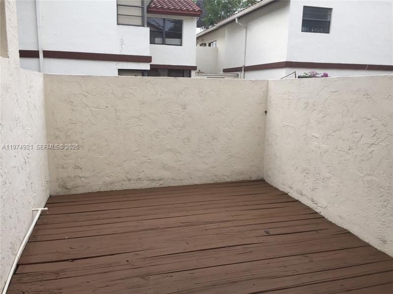 331 Ives Dairy Rd 331-10