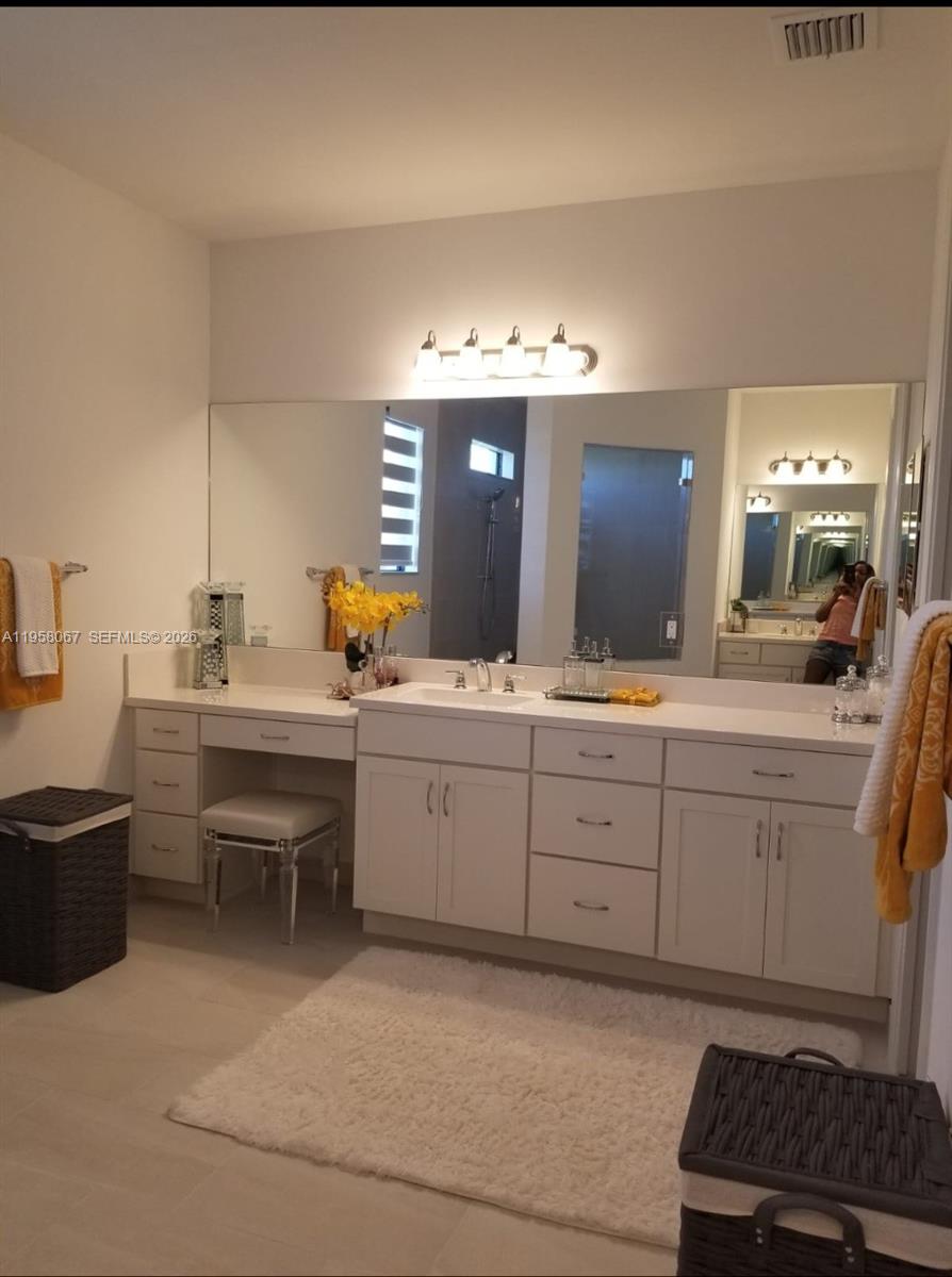 CORAL LAGO - Residential