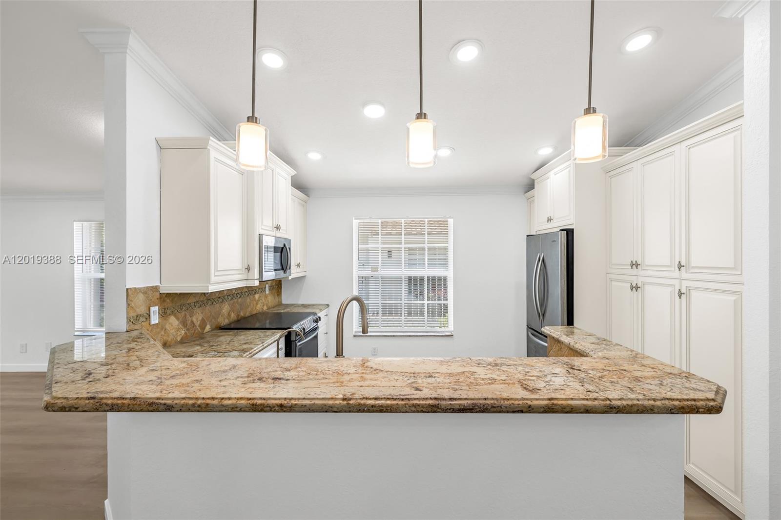 WYNDHAM HEIGHTS - Residential