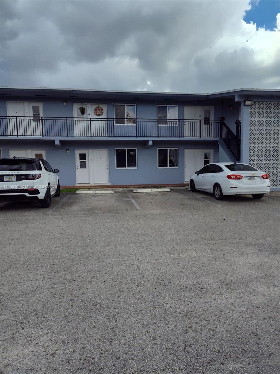 REV PL SEC 2 CC ESTATES - Residential Lease