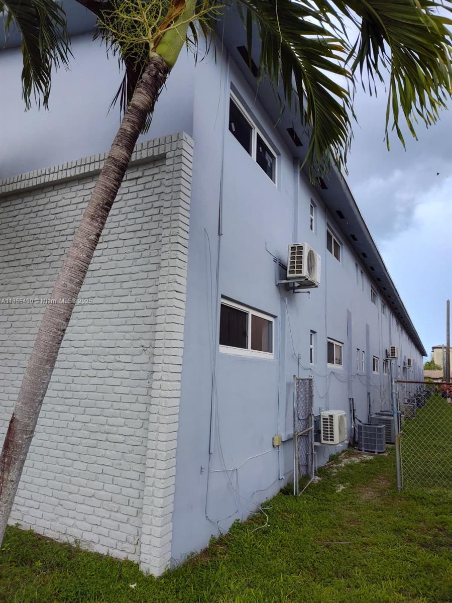 REV PL SEC 2 CC ESTATES - Residential Lease