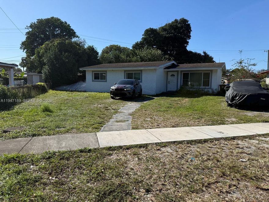 INVESTOR SPECIAL! This short-sale opportunity is a 3 bed, 2 bath single home. It needs a full renovation, including new flooring, paint, cabinets, and drawers. No calls, text only. Do not show up without an appointment.