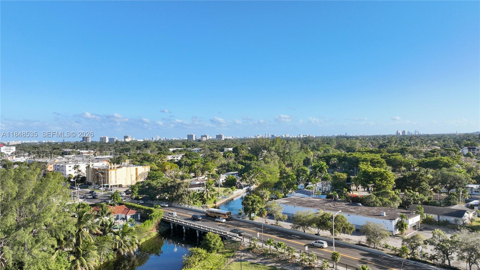 BISCAYNE PARK ESTS AMD - Residential