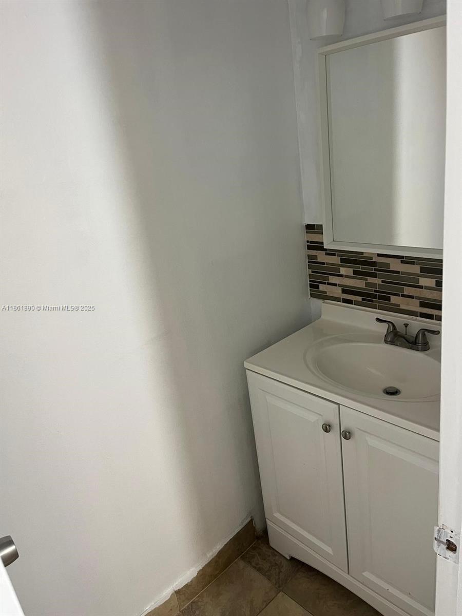 INTERNATIONAL VILLAGE AT - Residential Lease