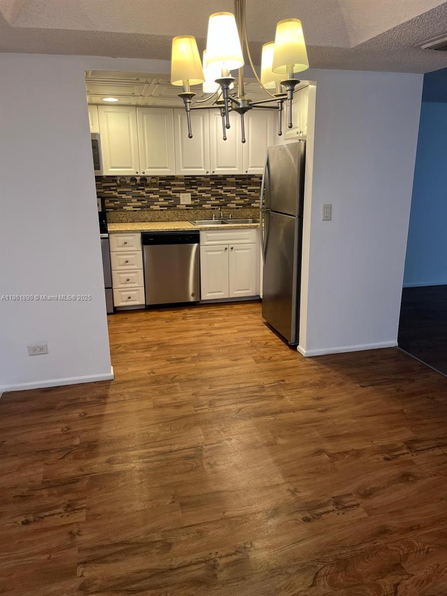 INTERNATIONAL VILLAGE AT - Residential Lease