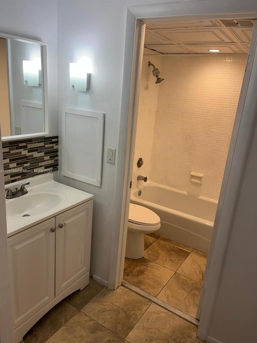 INTERNATIONAL VILLAGE AT - Residential Lease