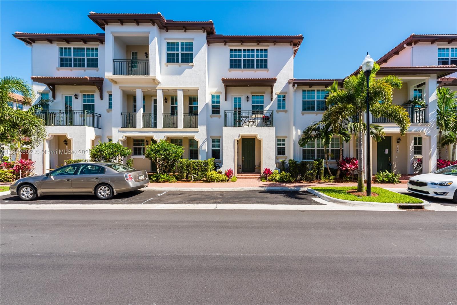 Beautiful and spacious townhouse in the gated community of Montclair at Miramar. This 3-bedroom, 3.5-bath home features over 1,900 sq ft, tile floors downstairs, wood floors upstairs, a modern kitchen, and a 2-car garage. Enjoy access to community amenities including pool, clubhouse, and more. Available for move-in starting August 31, 2024. Tenant in place showings only on weekends with 48-hour notice. Conveniently located near shopping, highways, and great schools.