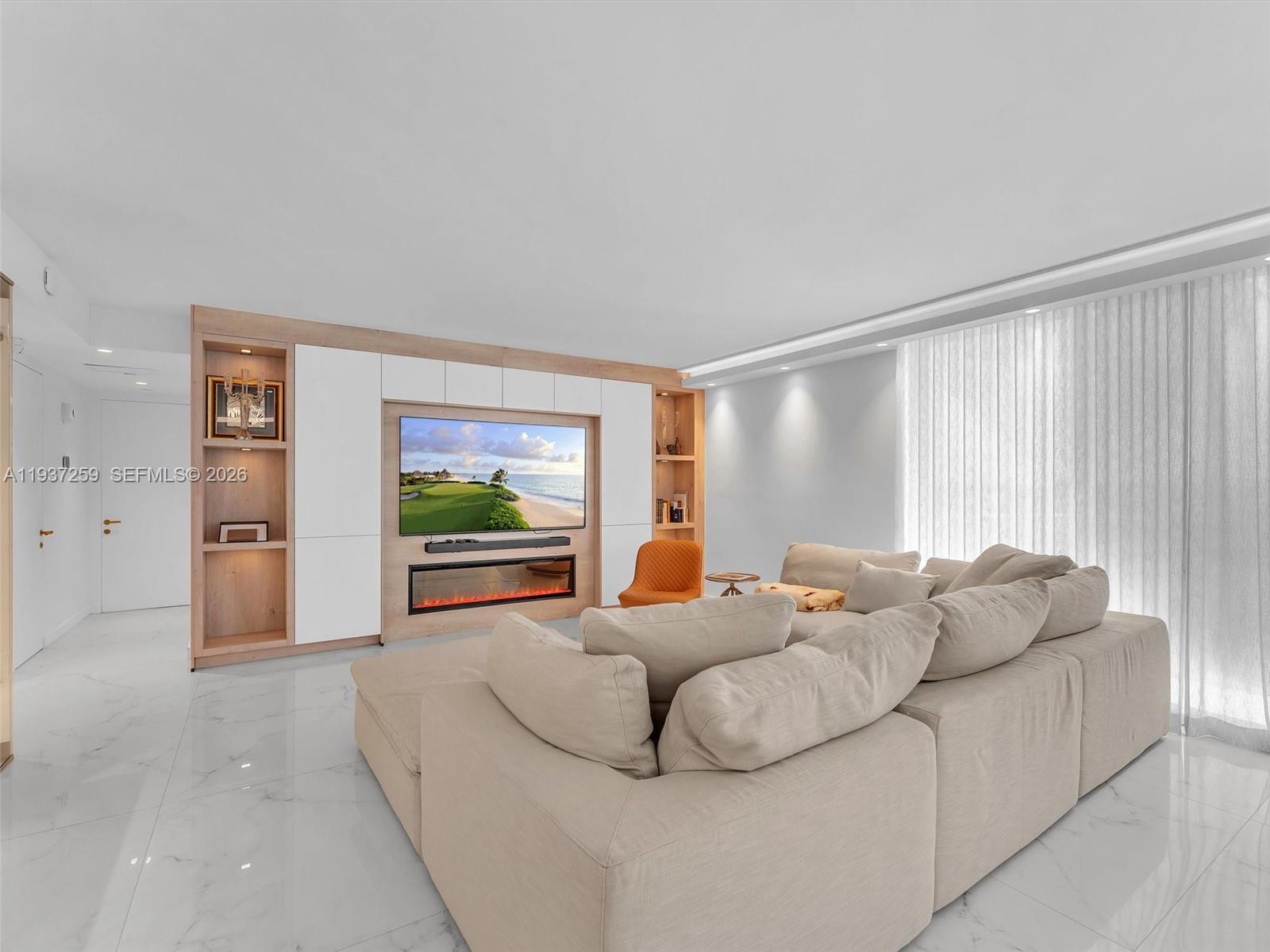 TURNBERRY ISLE CONDO - Residential