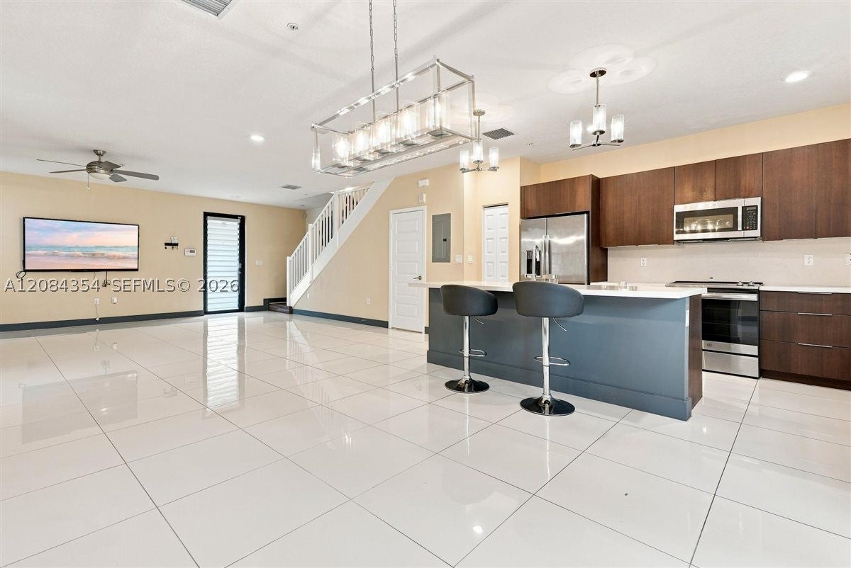 10455 NW 82nd St 10