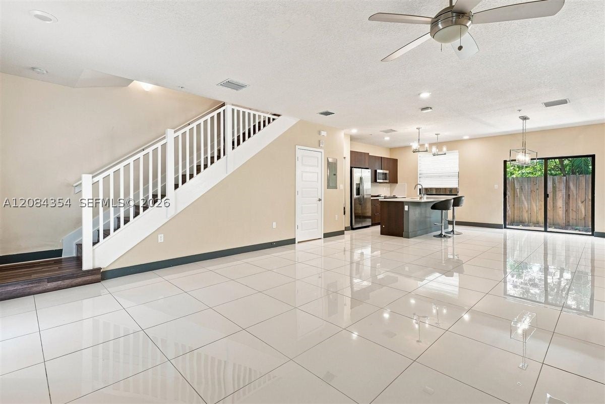 10455 NW 82nd St 10