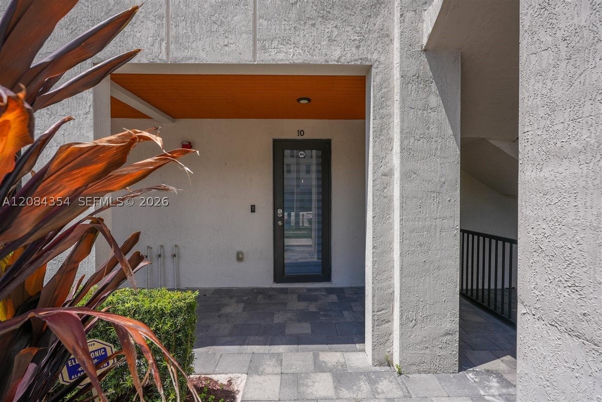 10455 NW 82nd St 10