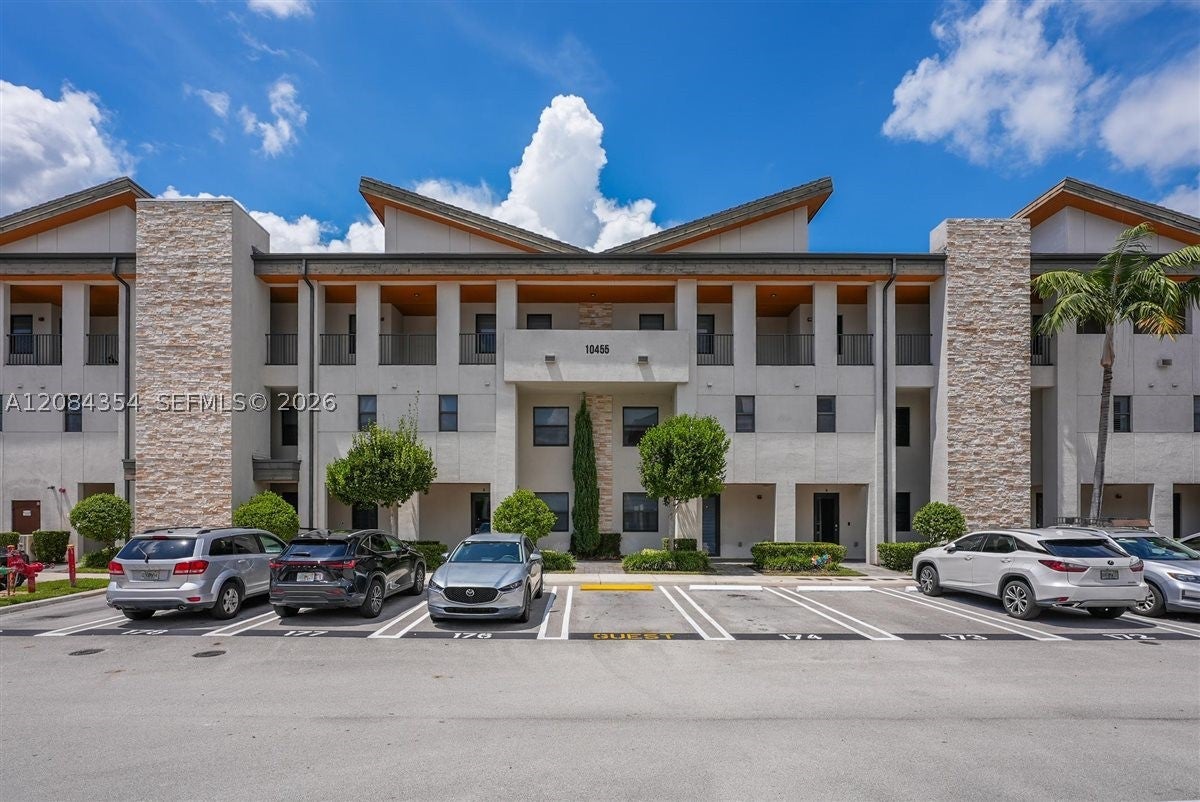 10455 NW 82nd St 10