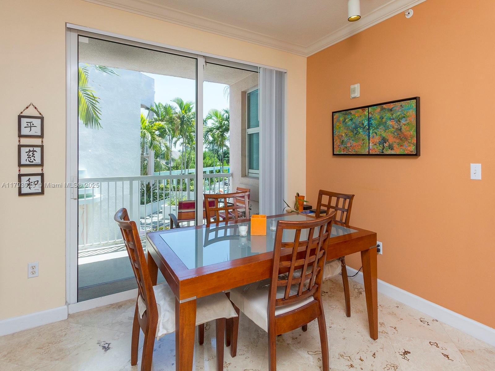 9172 Collins Ave 305