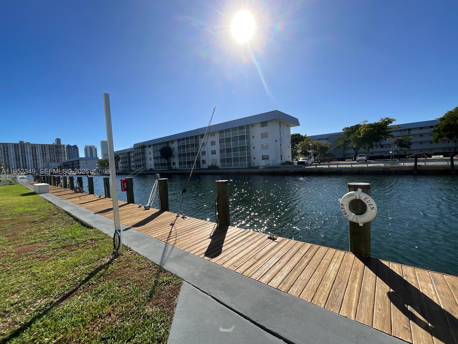 EDEN ISLES CONDO # 4 - Residential