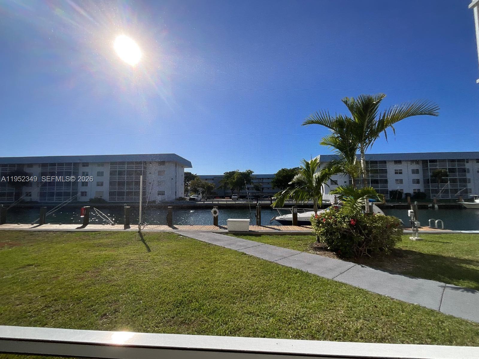 EDEN ISLES CONDO # 4 - Residential