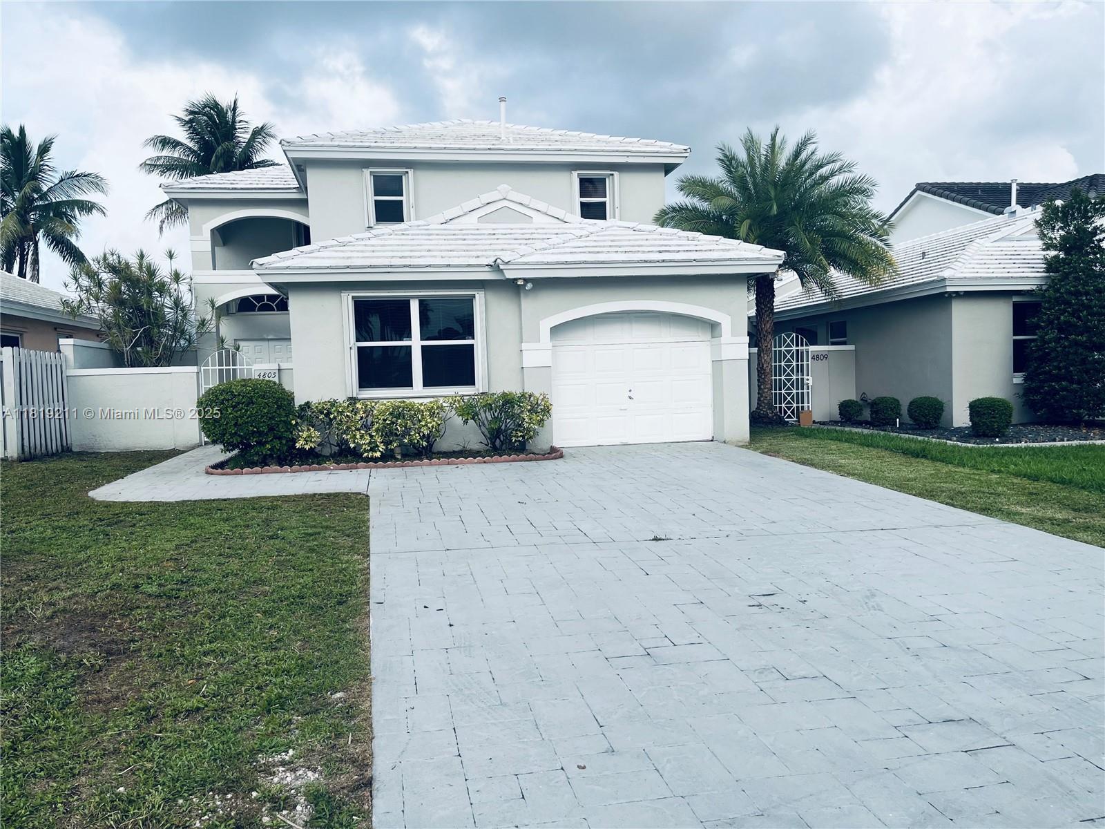 4805 SW 154th Ave