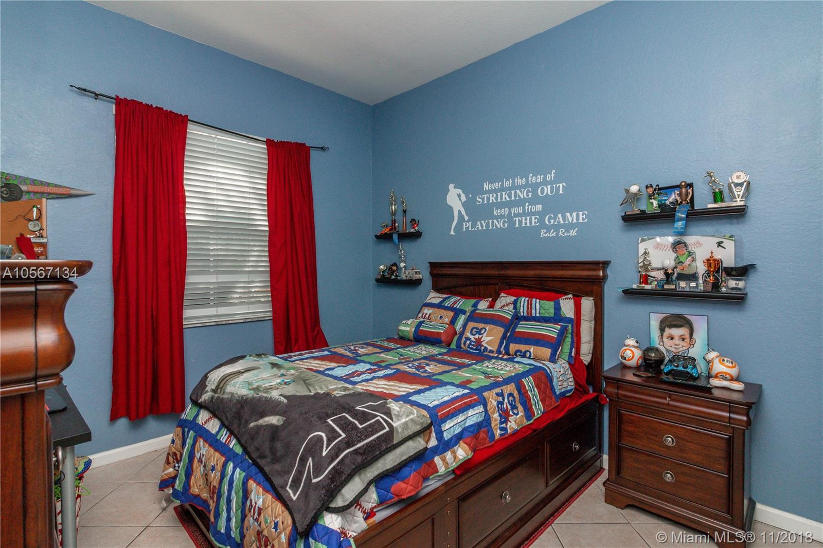 PORTOFINO BAY - Residential