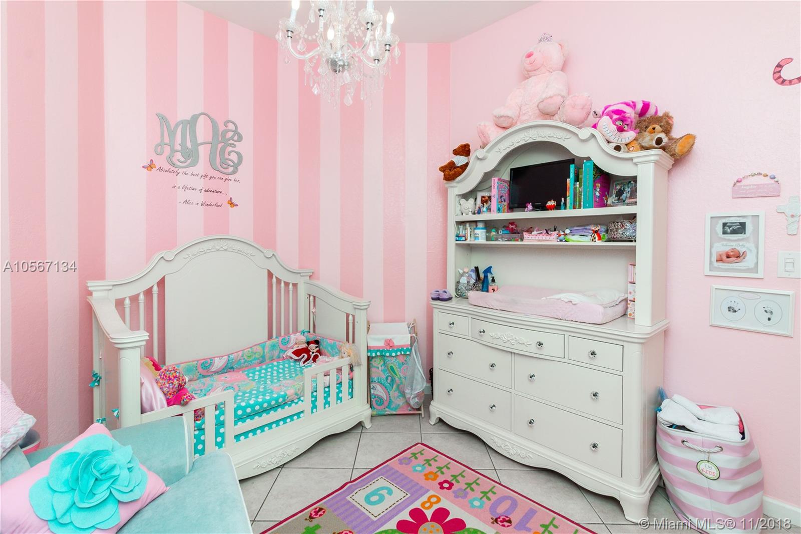 PORTOFINO BAY - Residential