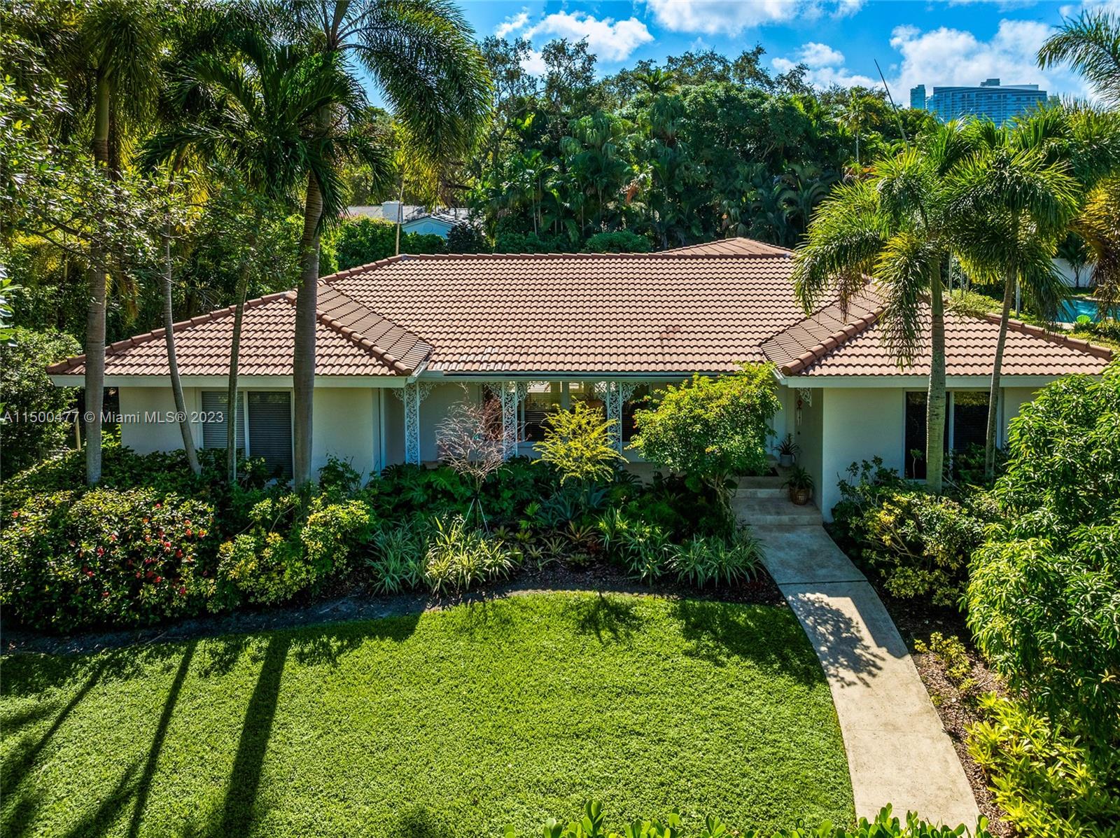 BAY POINT - Residential