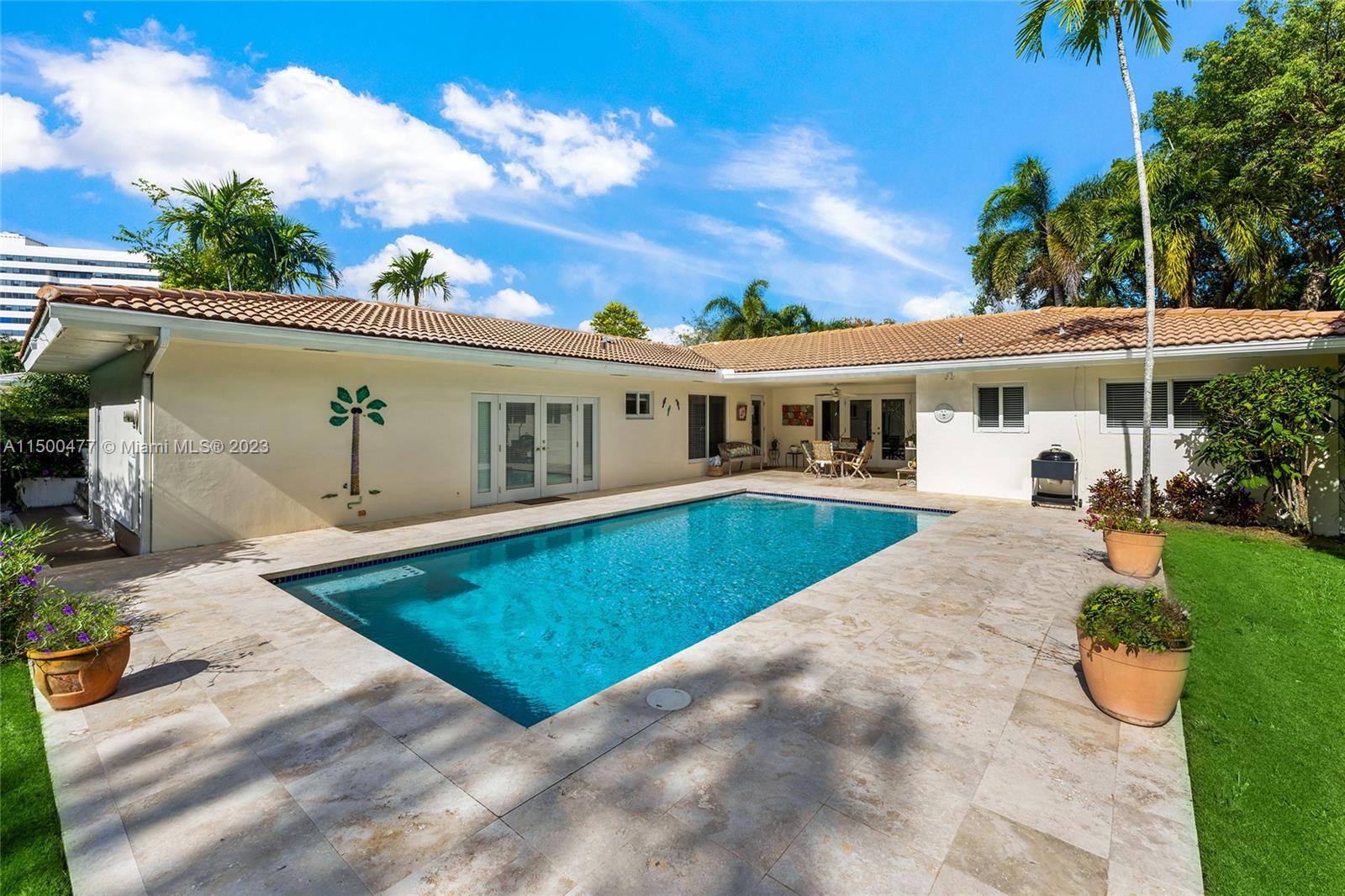 BAY POINT - Residential