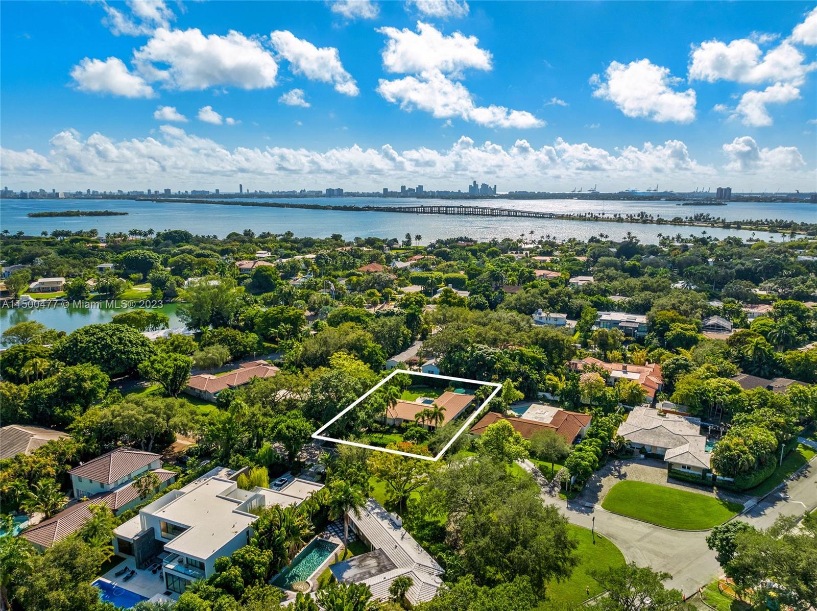 BAY POINT - Residential