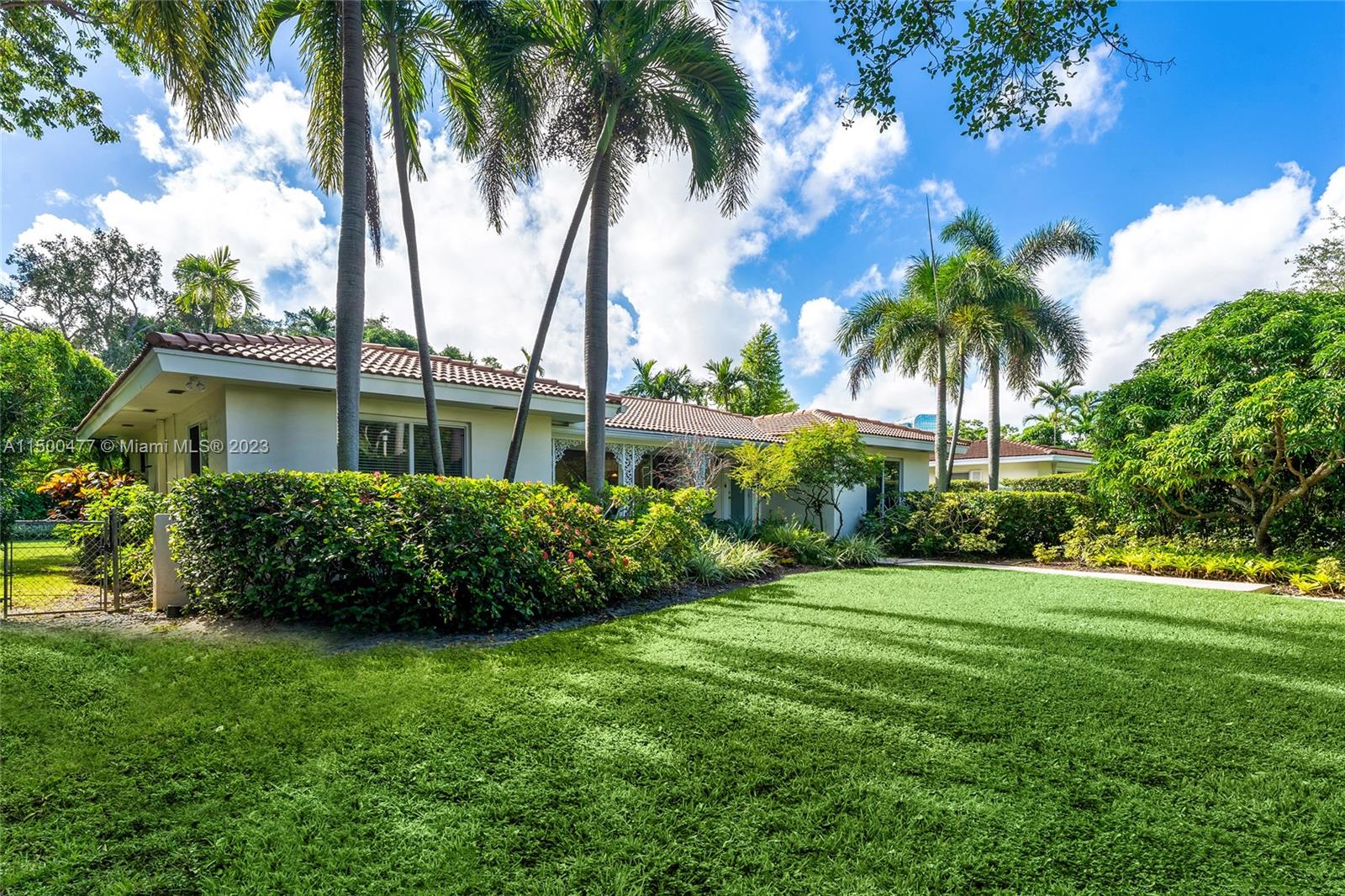 BAY POINT - Residential