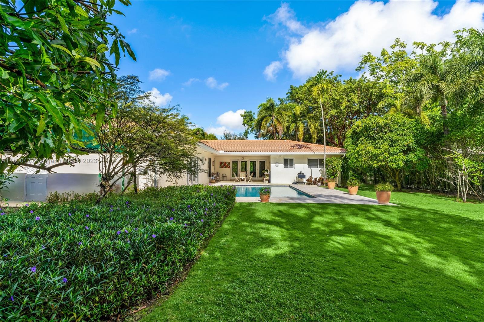 BAY POINT - Residential