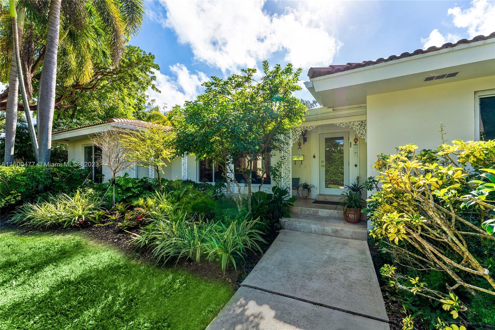 BAY POINT - Residential