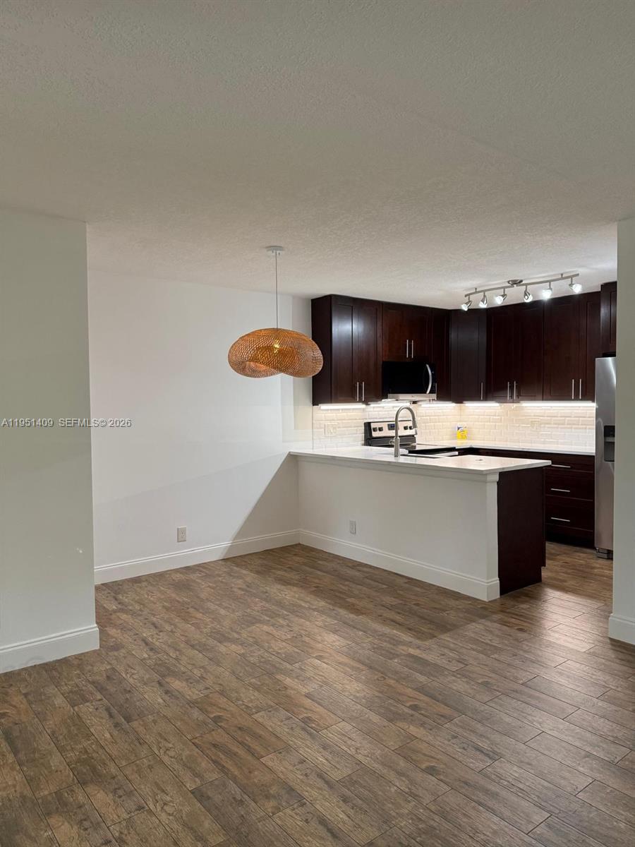 PINE RIDGE AT HAVERHILL C - Residential