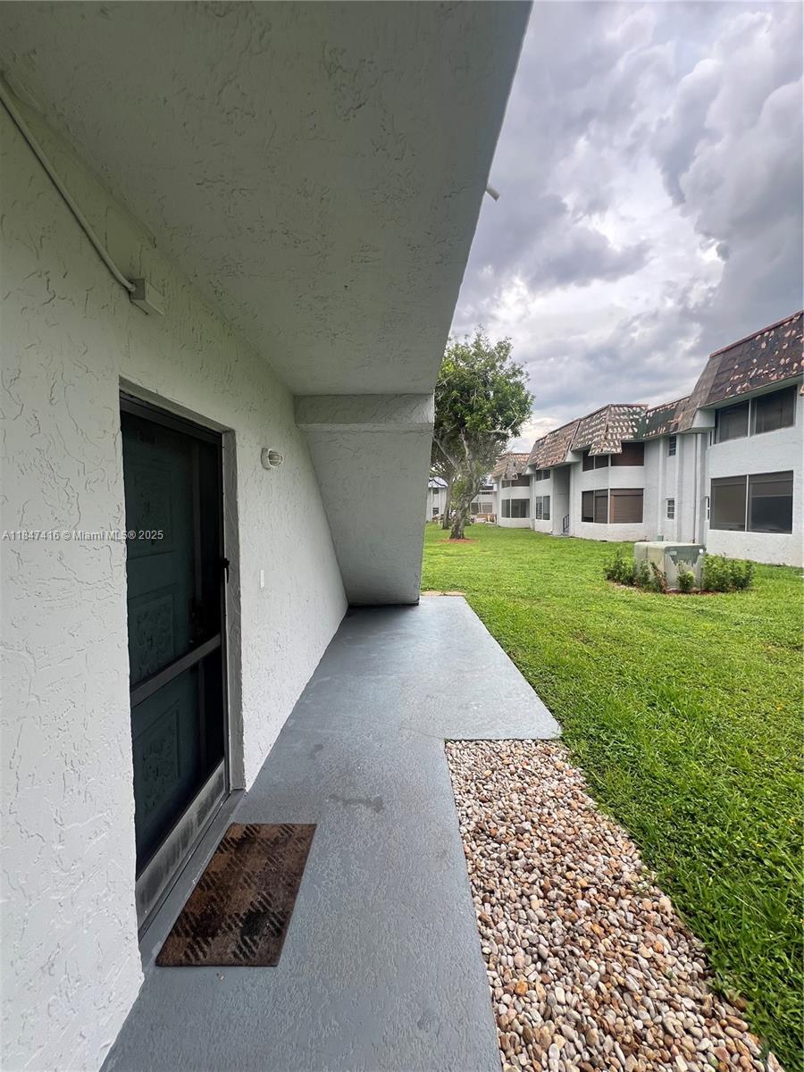 8404 W Sample Rd 131