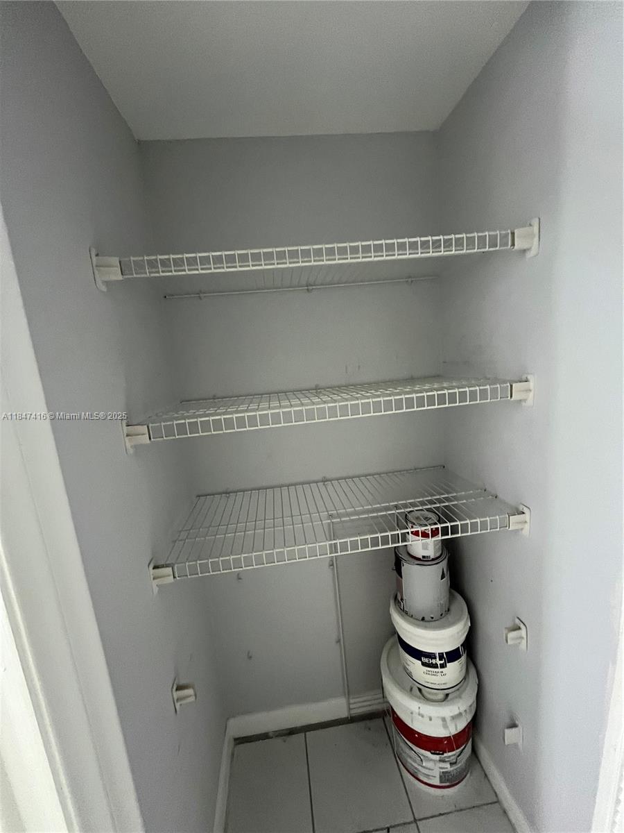 CORAL PINE CONDO 1 - Residential