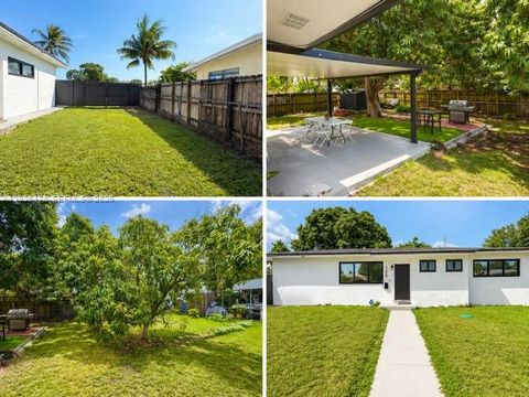 Tiny photo for 125 NW 197th St, Miami Gardens, FL 33169 (MLS # A12026478)
